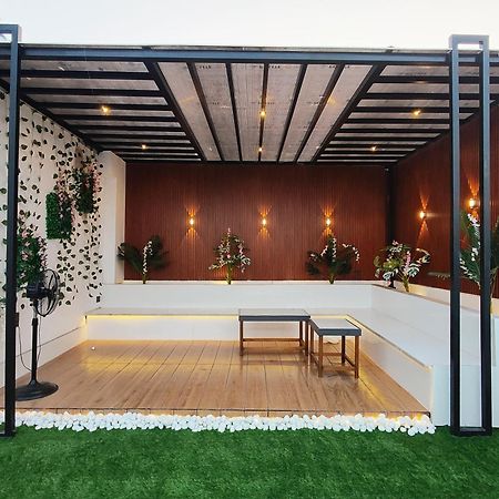 Enchanted The Roof Rekha, With Private Trace Garden Hotel Nova Deli Exterior foto